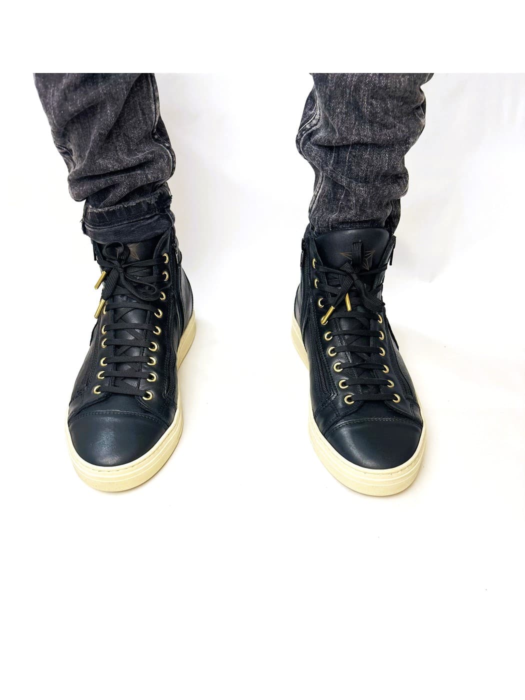 DW Noir vue 4